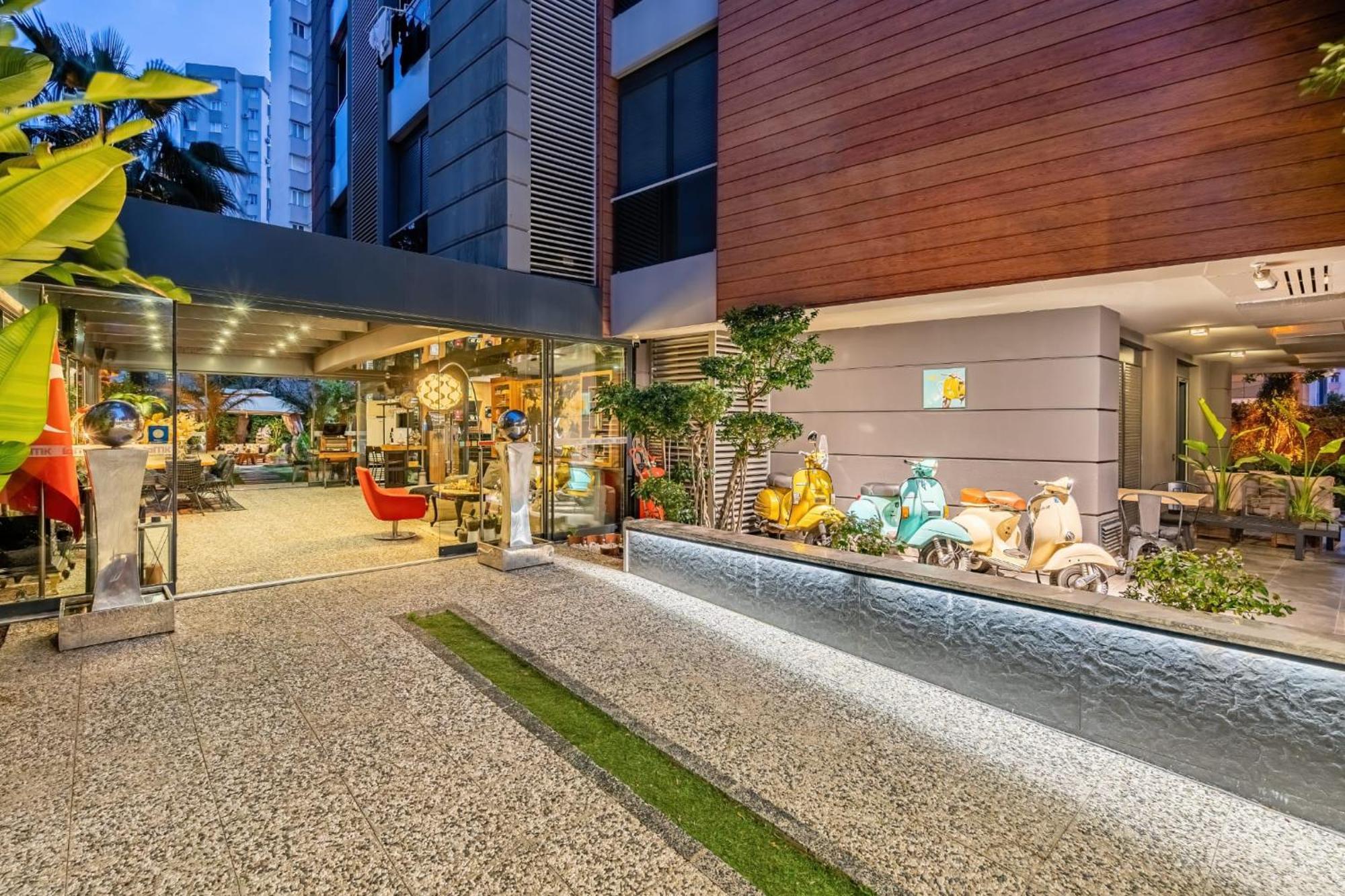 Bmk Suites Apartments อันตัลยา ภายนอก รูปภาพ